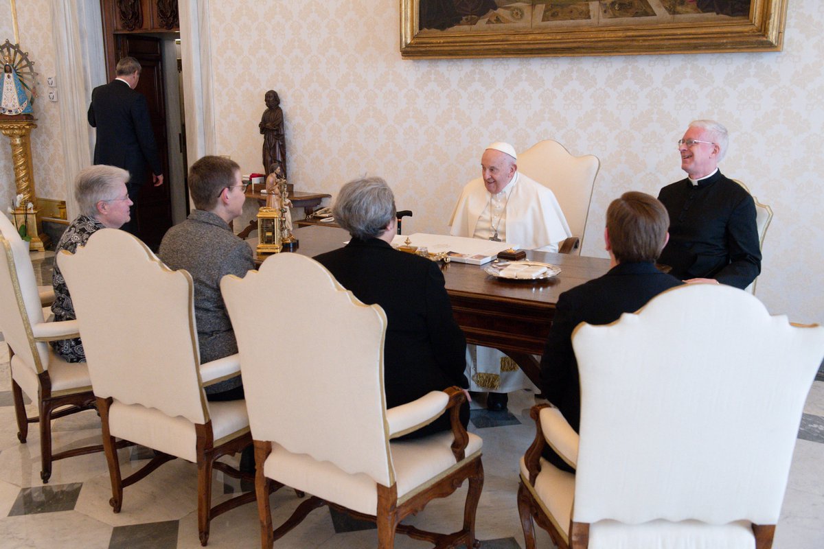 Sister Sue Ernster, along with fellow members of the LCWR presidency journeyed to Rome. They met with Vatican officials and had a private meeting with Pope Francis. Sister Sue shares, 'Pope Francis reminds me of light and hope and shows me the way.' 🌟 Photos: © Vatican Media