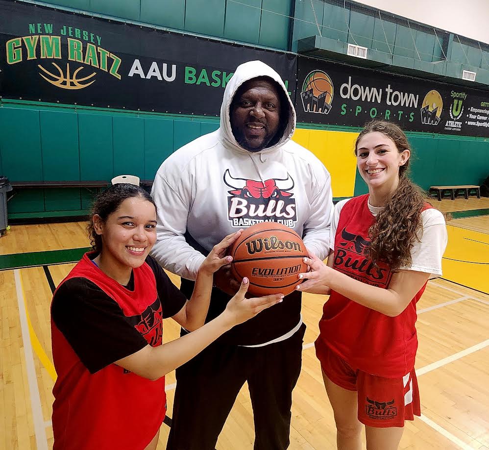 NJ Ladies Hoops "COACH OF THE DAY"

North Jersey Icon (and beyond) Donald "Coach Ozzie" Osborne of Bulls Basketball Club with his 2 graduating
seniors

L - <a href="/MiaCruz2024/">Mia Cruz</a> of @secaucushs &amp; <a href="/JWU_WBB/">JWU Women’s Basketball</a> (Johnson &amp; Wales) Bound

R- 6' Emma Cartwright from <a href="/RutherfordHSAD/">RHS Athletics</a> &amp; <a href="/RCNJWBB/">RCNJ Women's Bball</a>