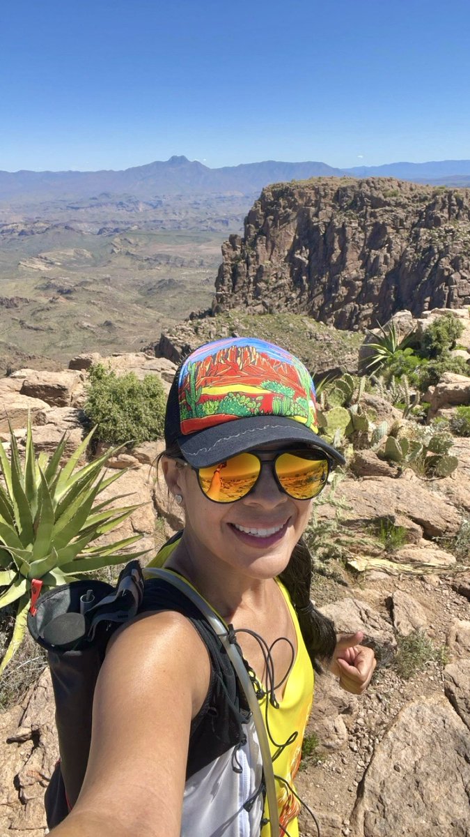Hiking to the top of Flatiron should not be done when one is still recovering from a marathon. My quads! 😰🥹 Love this hike, though! 2nd time hiking it. So challenging and beautiful! ⛰️ #SuperstitionMountains #Arizona #LostDutchmanStatePark