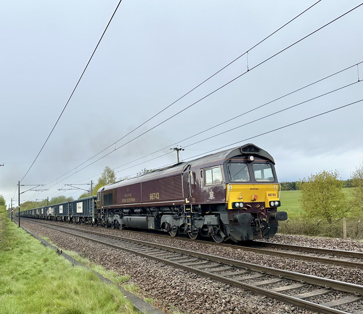 66743 at Crofton on todays 6Z37 Arcow - Doncaster #class66