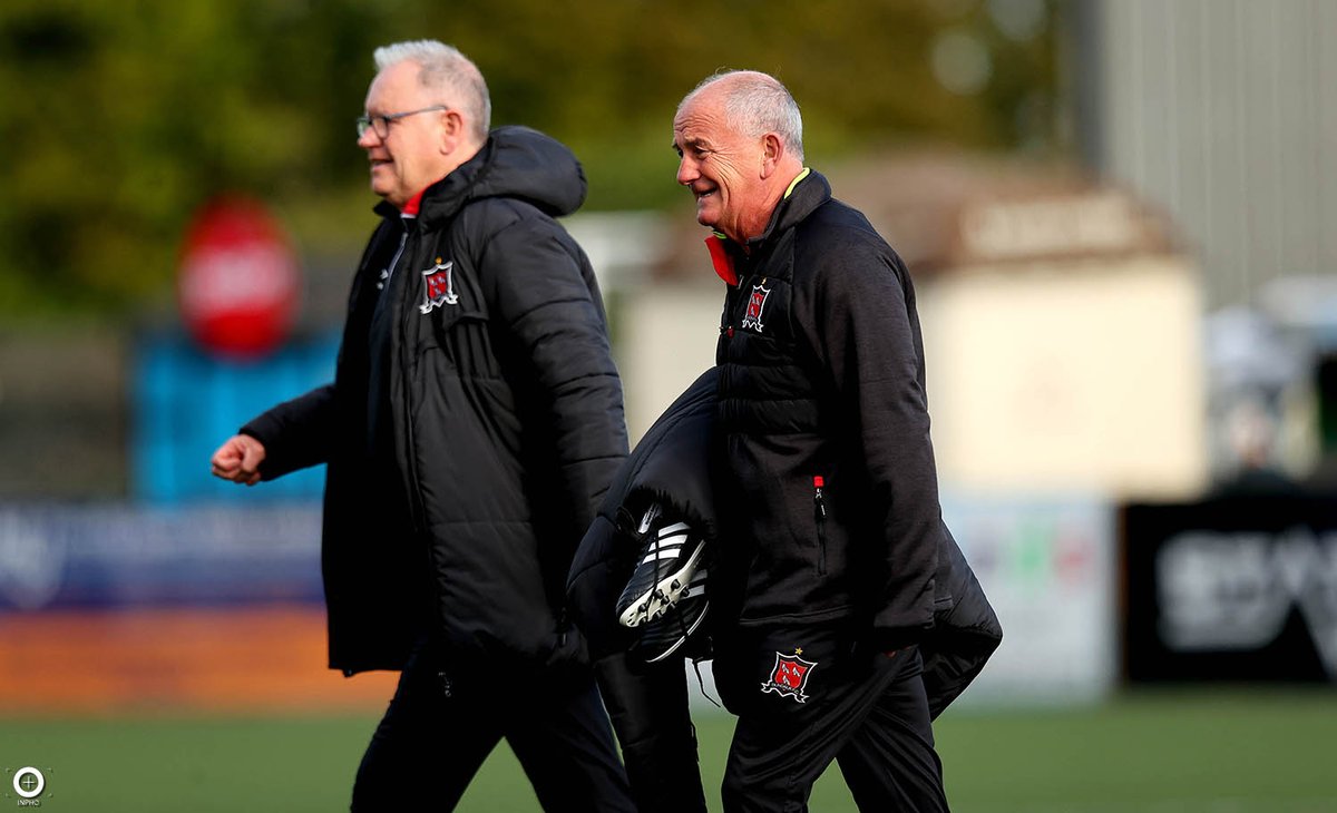 .@DundalkFC manager Noel King arrives as he gets set to take charge of the side vs Bohemians in the @LeagueofIreland tonight! (📸 @RyanByrnePhoto)