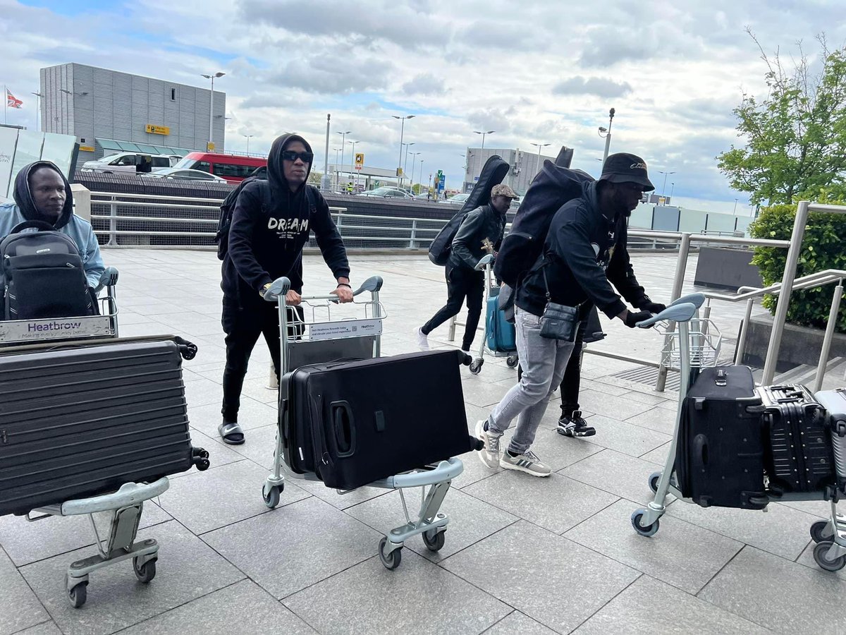 BigEyeStarBoss's tweet photo. LONDON You have been so beautiful, See you again next time>>>>>>>LWEBITAKULI MASAKA Tonight. #Afroganda https://t.co/JU1Ysztptb