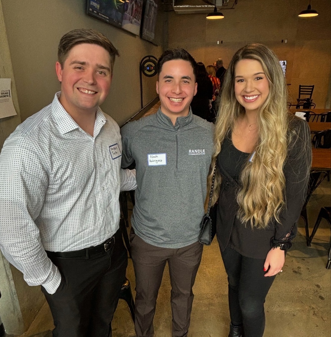 Yesterday, #TeamRandle attended a @PRSASacramento event to hear from a panel of experts about trust and credibility in business, media, NGOs and government. It was a great event to meet and network with other professionals in the Sacramento area!