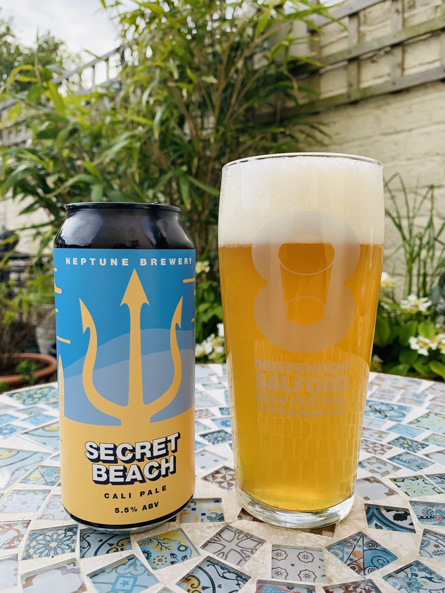 Secret Beach 5.5% Cali Pale @neptunebrewery 🔱 Absolutely Stunning! 👌🍻🍻🍻