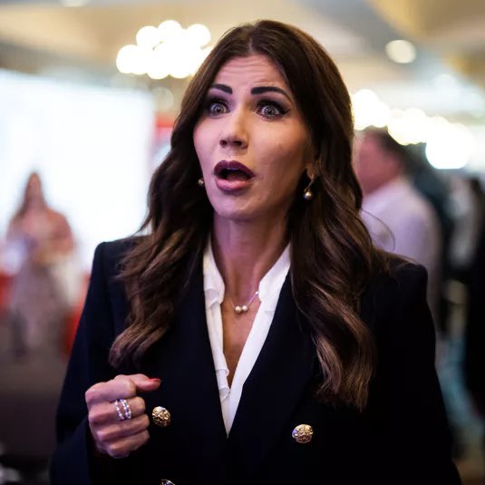 New: Kristi Noem, a leading candidate to be Trump’s 2024 running mate, is releasing a new book where she brags about shooting her puppy to death. She says she did it because she “hated that dog” and the dog was “less than worthless.” rollingstone.com/politics/polit…