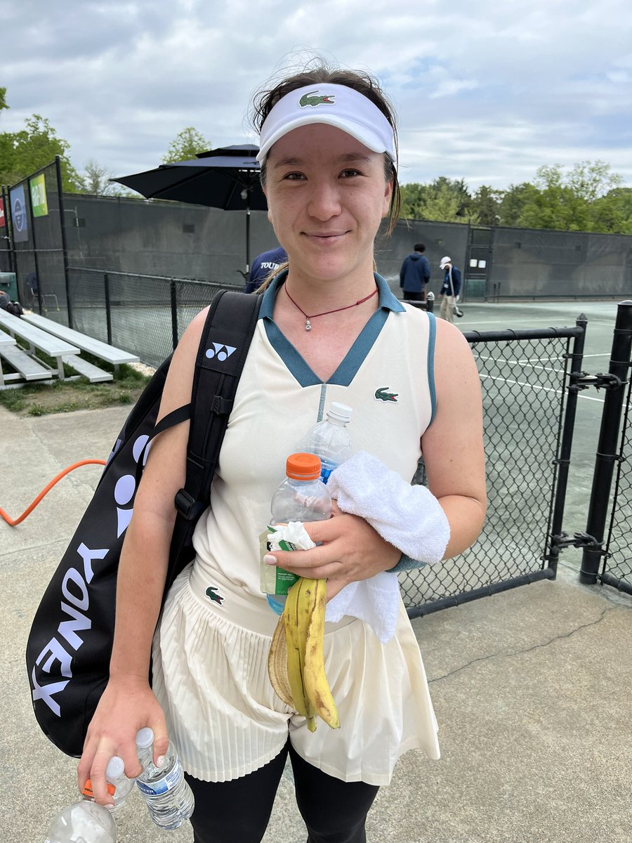 Your first 2024 @Cville_USTA semifinalist is Lulu Sun! The former @TexasWTN player held off a comeback from young American Elvina Kalieva to advance 6-2, 3-6, 6-4 🇳🇿