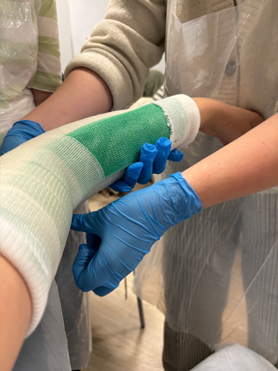 A fantastic 3-day splinting and casting course by @RHNuk learning invaluable techniques for managing complex tone. Excited to put this into practice with our ICU patients!