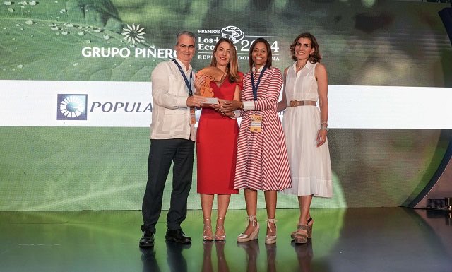 ⁦@Popularenlinea⁩ recibe premio de Grupo Piñero por su apoyo operativo y en sostenibilidad aplatanaonews.com/popular-recibe…