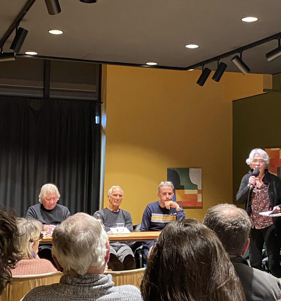 #MontdeMarsan Merle moqueur avec @JLabbeSenat 
🗣️Table ronde sur l’agriculture, l’alimentation et #Climat
🤝constats partagés ,perspectives, solidarités, changements culturels
👉 Politiques  publiques stratégiques de long terme pour #Adapter et #Sécuriser  le système alimentaire