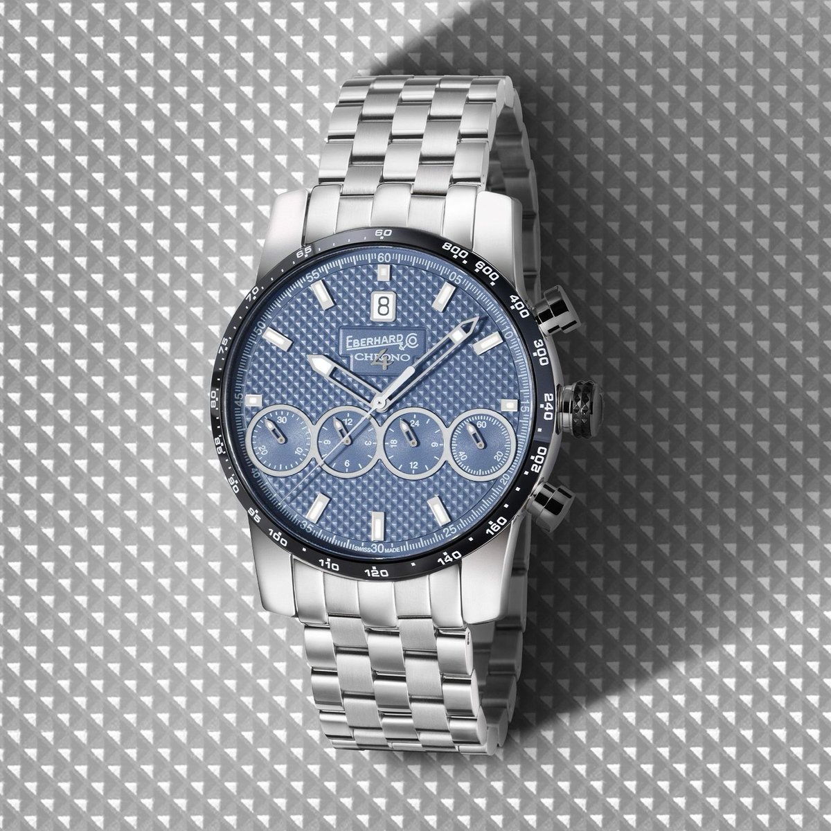 Chrono 4 '21-42', your choice for a distinctive look.
Discover more: buff.ly/3JziyU7 

#eberhard1887 #eberhard #eberhardwatches #chrono4 #swisswatches