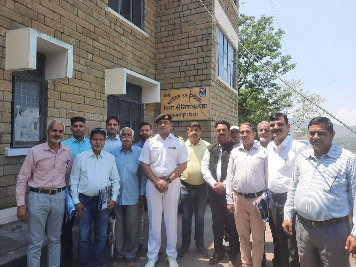 Touching ESMs' hearts with 'we care' attitude. As part of outreach, INS India/CRSO(North) team visited ZSB, Bilaspur on 24 April 24 & interacted with Naval ESMs about the IN's welfare policies. Same day evening, our team visited ZSB, Hamirpur and interacted with Naval ESMs.All…