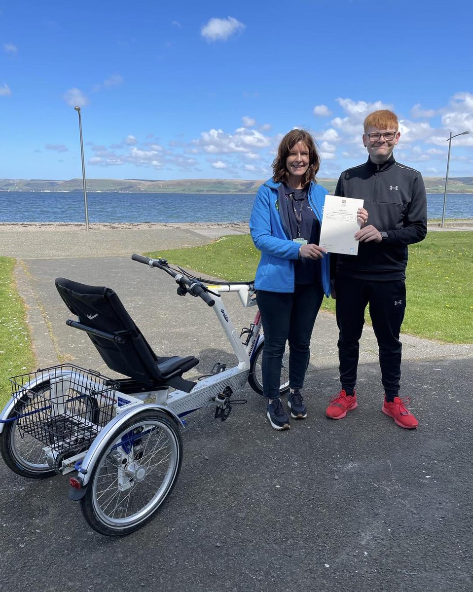 Another one of our volunteer superstars receiving his SAQ certificate in sunny Stranraer 👏👏 #adultlearning #volunteering