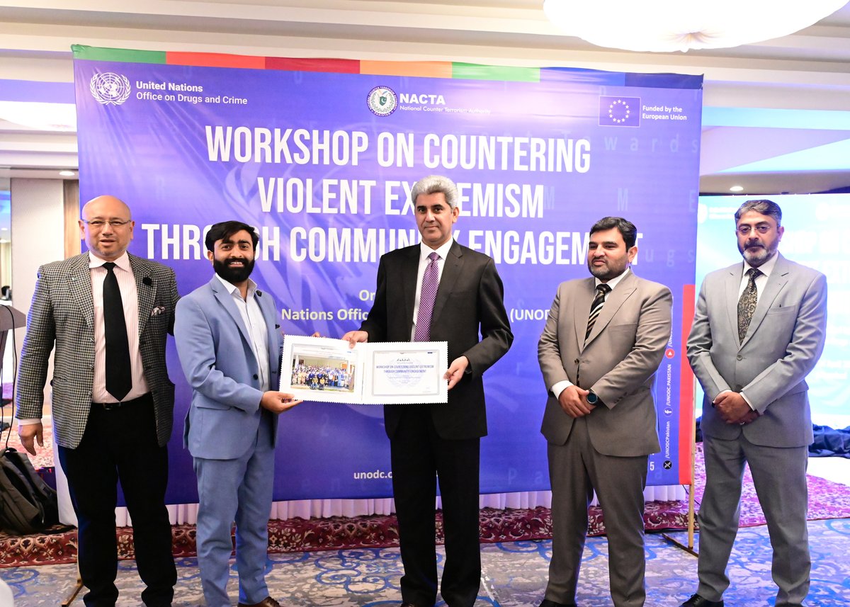It's always enriching to sit down with stakeholders and brainstorm ideas! Had a experience-full session with @NACTAPK and @UNODCPakistan discussing #strategies for countering violent extremism. Represented @Individualland & joined the Youth Empowerment Network-YEN for the 3-years