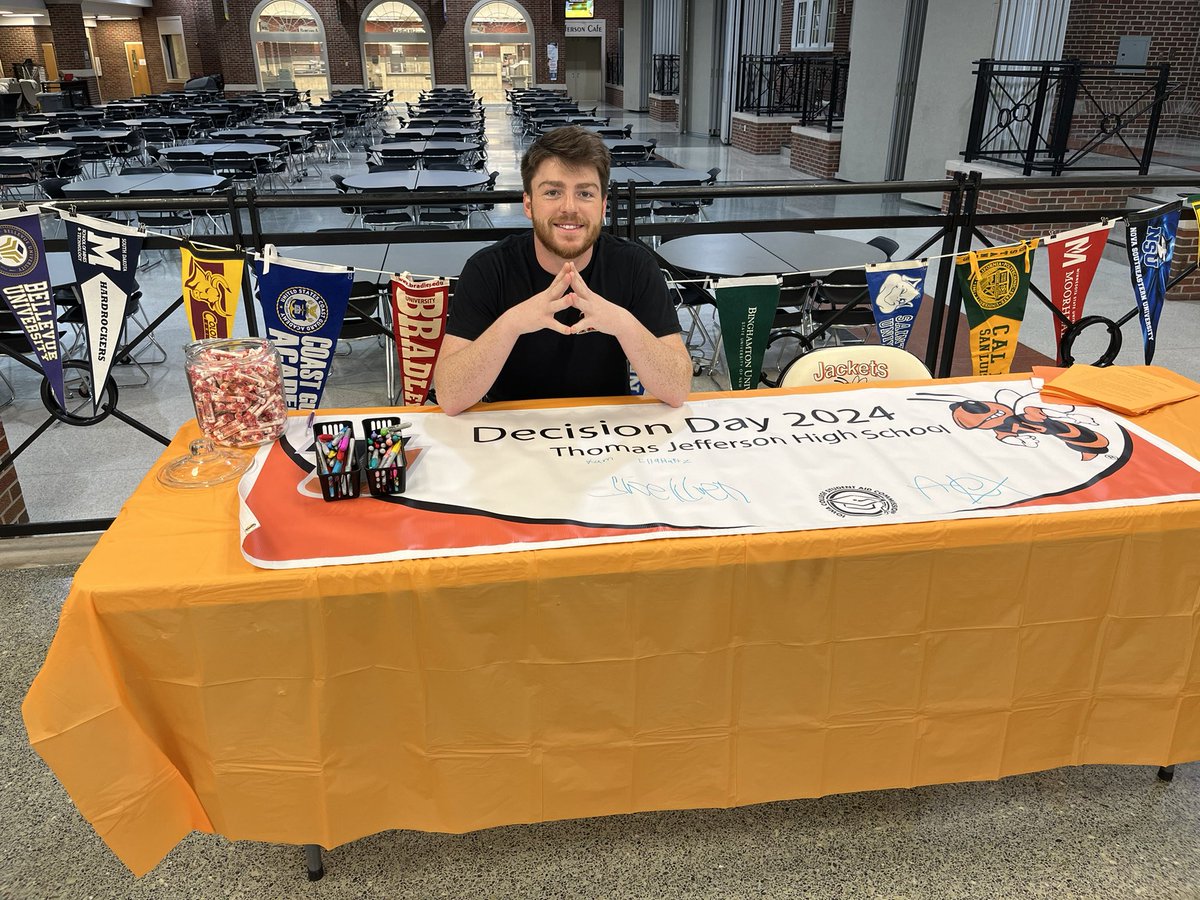 Here we go! National Decision Day! @TJHighSchool_CB is celebrating our Seniors! #CBProud #TJPride #AchieveMore