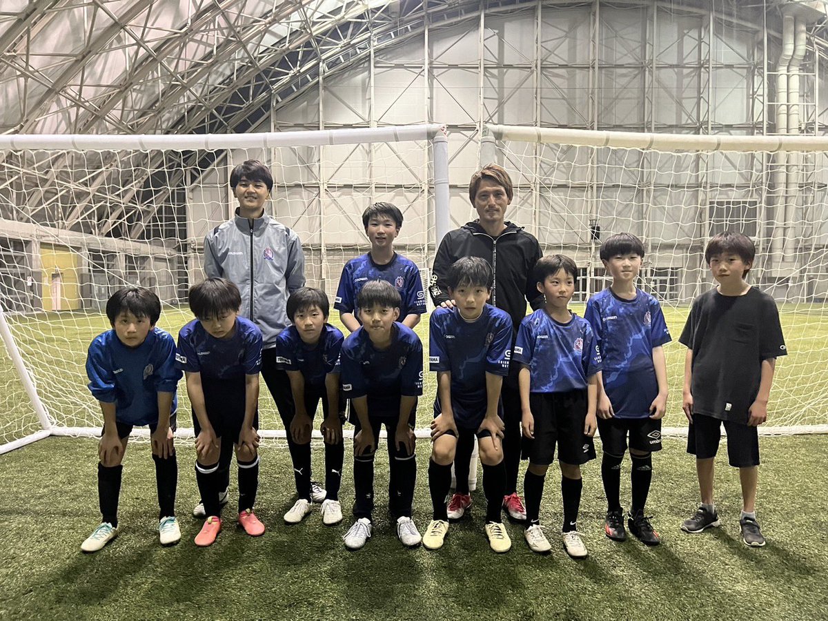 syunta0010's tweet photo. 今日カターレ富山スクールに参加してきました！！年齢や性別関係なく一緒にサッカーをして楽しめることは本当に素晴らしいことだと思います！ありがとうございました！また、時間あるとき色々な場所のスクール行くのでよろしくお願いします！ https://t.co/EJ5RbXoalN