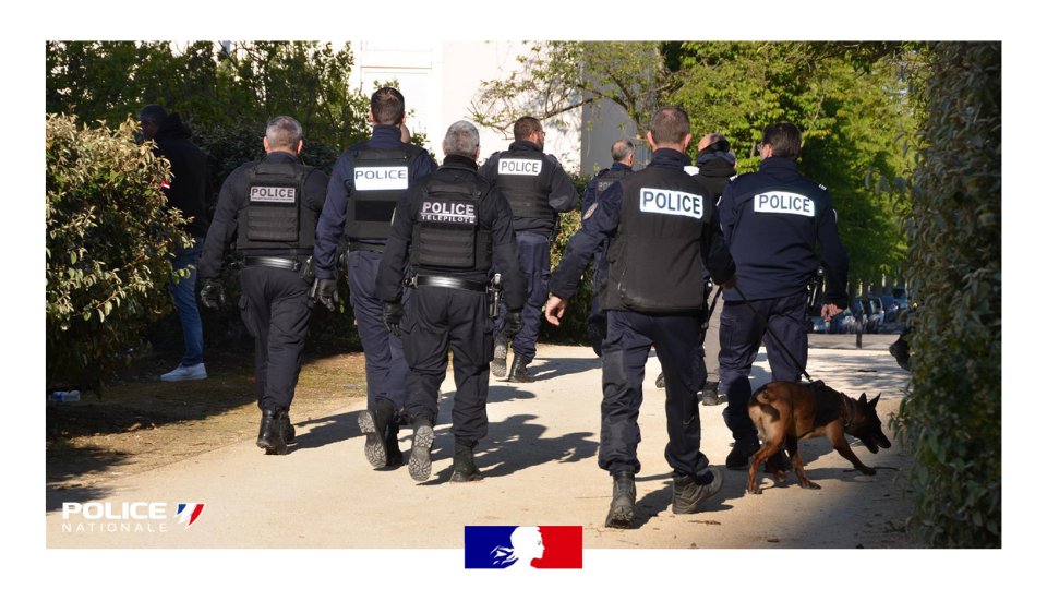 PoliceNat77 tweet picture