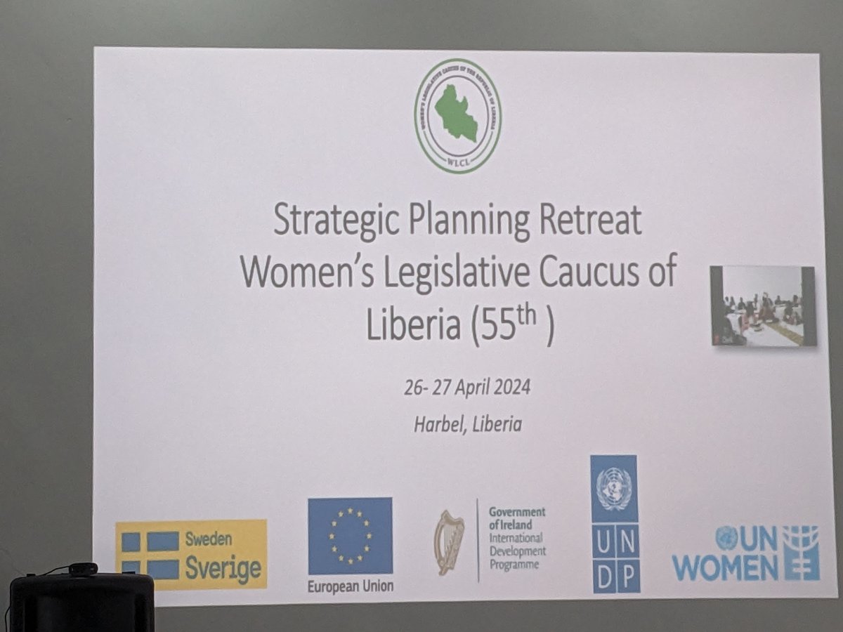 Honoured to attend a meeting of women lawmakers & leaders as they review the Women's Legislative Caucus Strategic Plan

Working with partners for #GenderEquality in 🇱🇷 is a core priority for 🇮🇪 and includes meaningful women's political participation & action against #SGBV