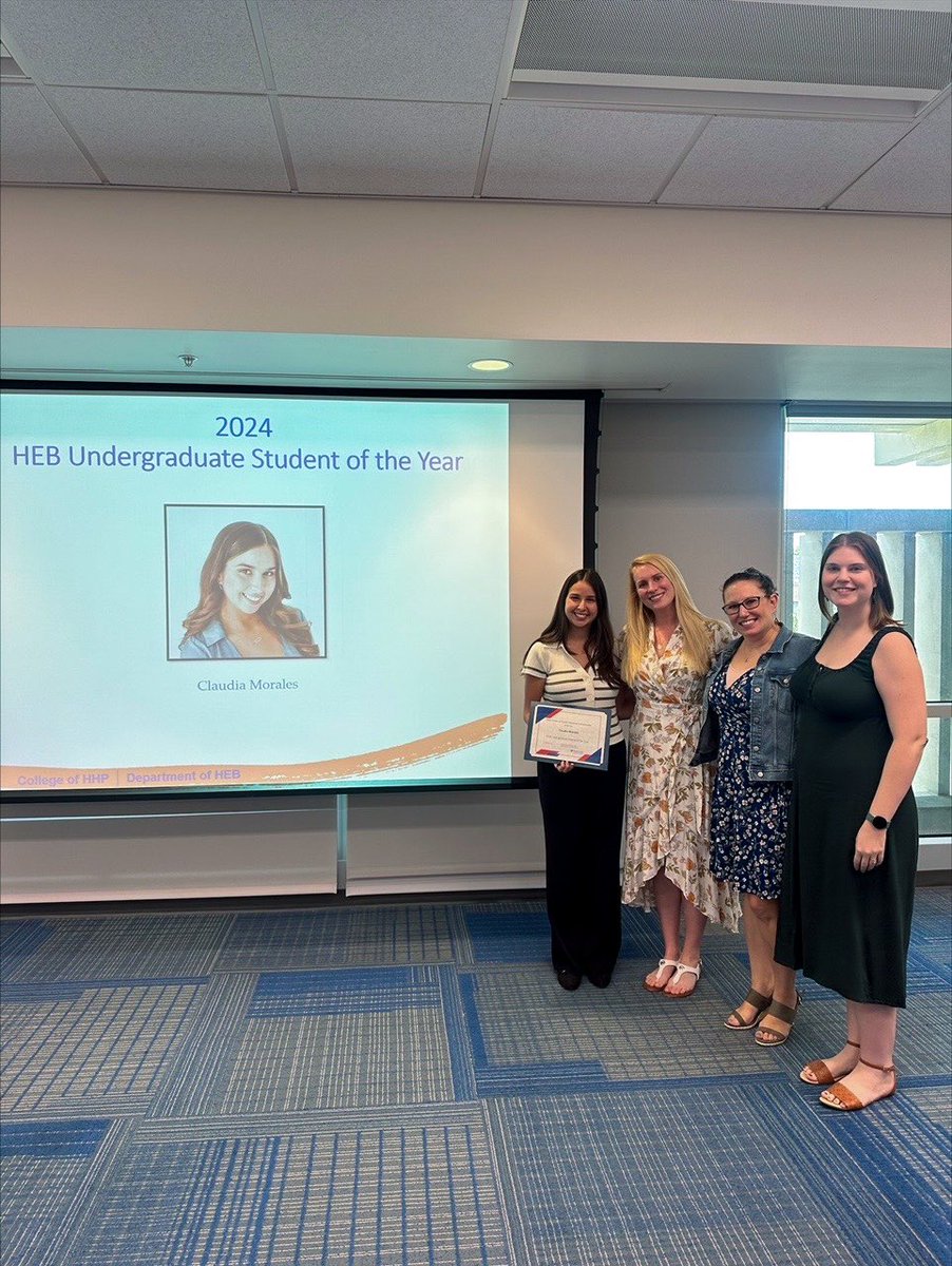 RIISCLab's tweet photo. So proud of Claudia, our phenomenal RA, for earning HEB’s Undergraduate Student of the Year!!🐊👩‍🎓 (1/3) https://t.co/98OwGcP8Ta
