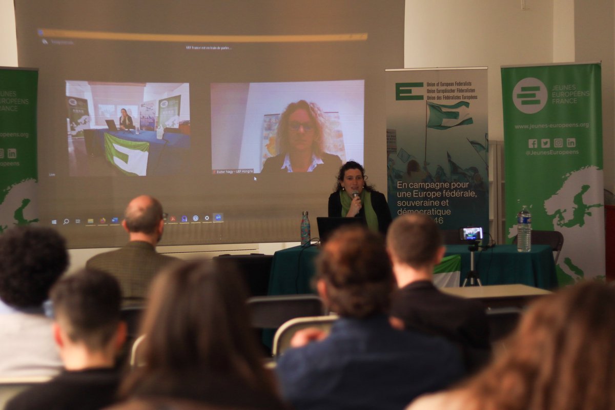 Lancement du week-end pour l’Europe à Lyon avec un colloque organisé par <a href="/UEF_France/">Union des Fédéralistes Européens 🇫🇷 🇪🇺 🇺🇦</a>. 

Pour une Europe souveraine et démocratique, nous avons besoin d’une Europe fédérale ⤵️

🔗 Pour lire le manifeste : federalists.eu/resolutions-st…
