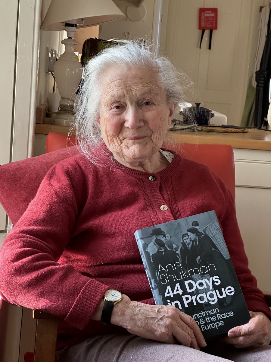 A landmark day in the Shukman family as my mother Ann, who's 93, publishes a fascinating new book. She dug into family diaries and official archives to explore her grandfather's attempt to avoid war in 1938. Details here: linkedin.com/posts/david-sh…