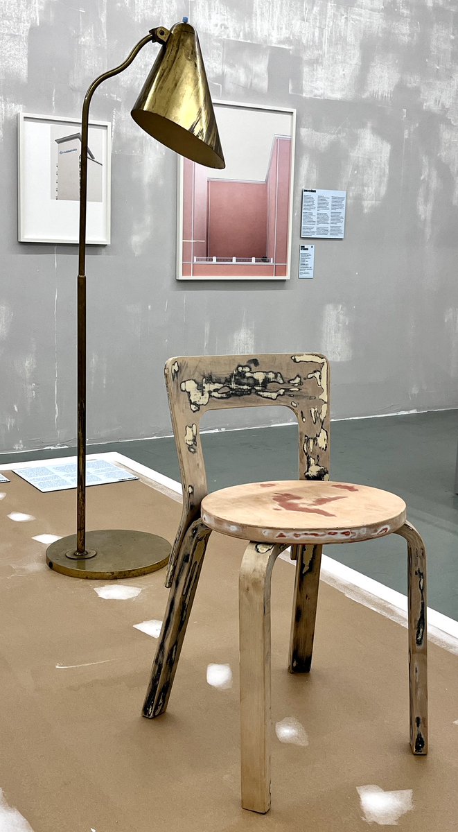 schoko_bananen's tweet photo. Designmuseoの新しい展示が良かった✨物を作ったり直したりが好き、直された物が好きな人は楽しめると思います。毎度のことだけど展示スペースデザインは本当に勉強になる。

#ヘルシンキ 
#designmuseo https://t.co/EN3OUzn64Y