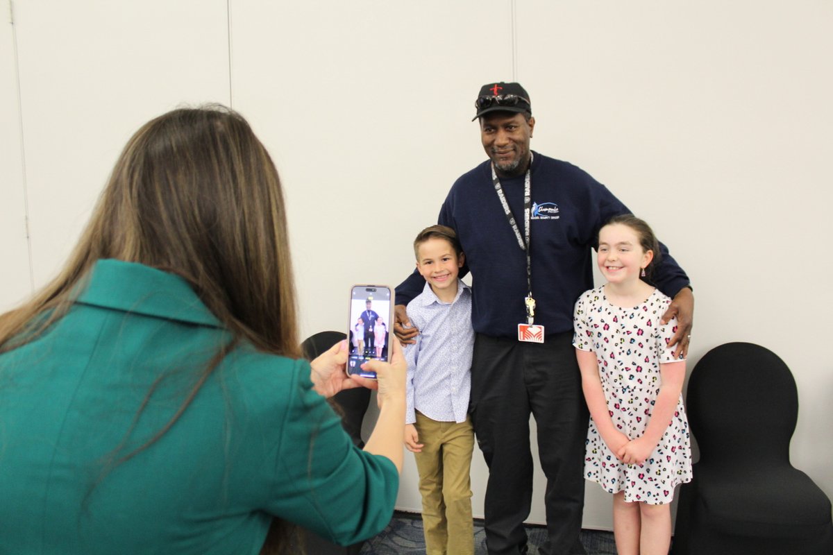 𝘾𝙝𝙚𝙨𝙖𝙥𝙚𝙖𝙠𝙚 𝙋𝙪𝙗𝙡𝙞𝙘 𝙎𝙘𝙝𝙤𝙤𝙡𝙨 tweet media