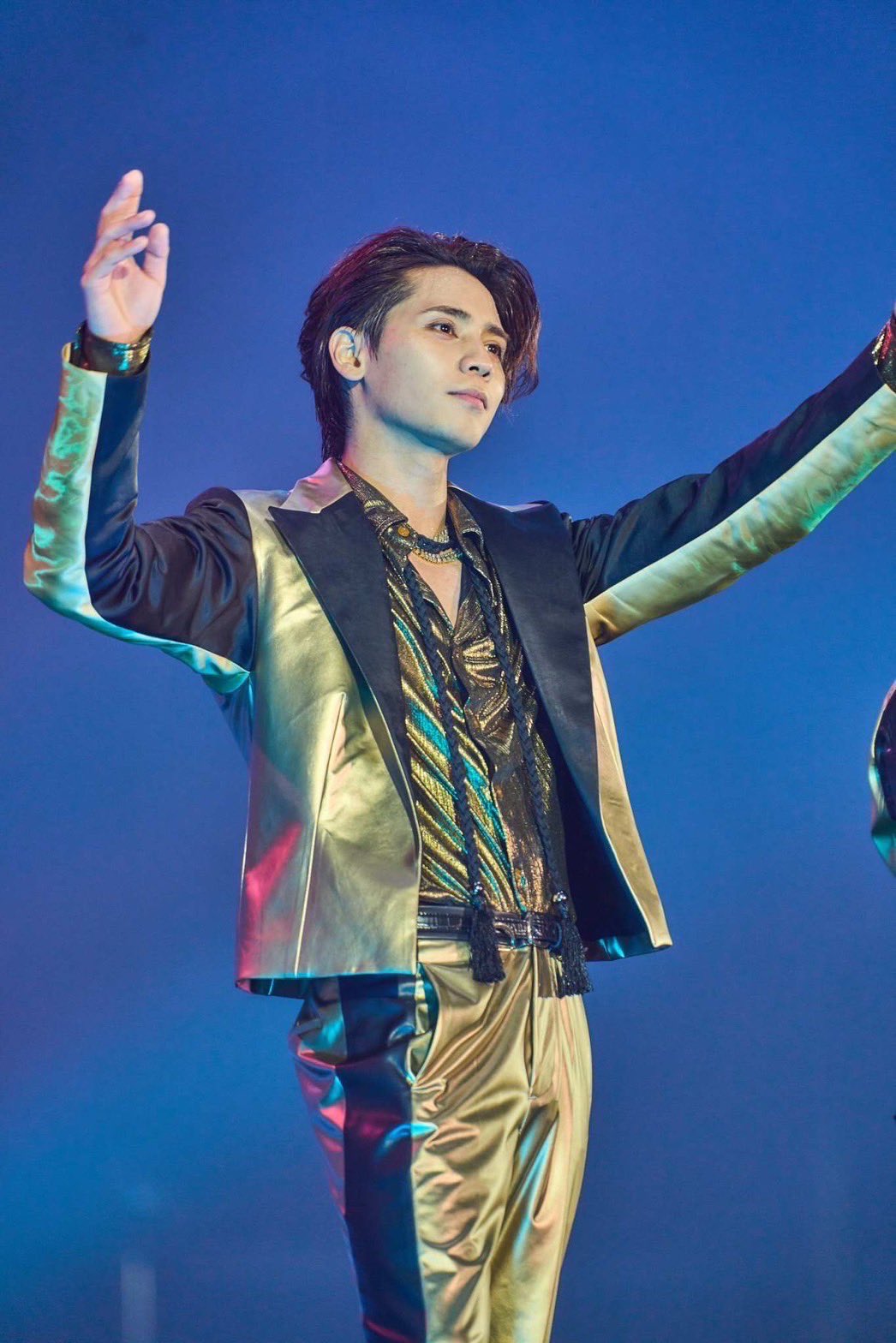 THE RAMPAGE 神谷健太　フリスビー steady2024年9月号 川村壱馬×神谷健太（THE RAMPAGE）