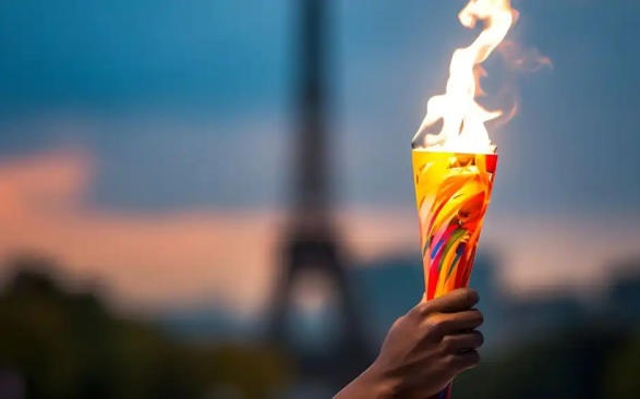 Grecia entrega la llama olímpica a #Paris2024 Partirá este sábado a Marsella. #Francia #JuegosOlimpicos jit.cu/NewsDetails.as…