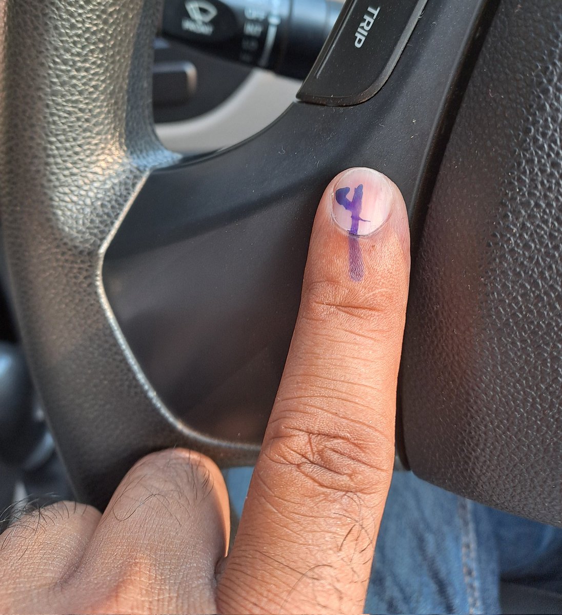wilson__thomas's tweet photo. My vote against hate &amp; communal disharmony and the beautiful primary school in my village in #Wayanad where I cast my vote. 
#Phase2Voting https://t.co/IILwYQzQTJ
