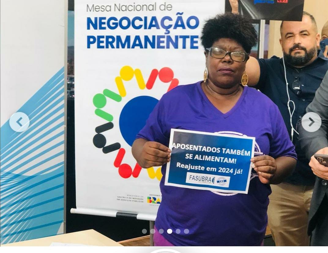 EBagatelli's tweet photo. APOSENTADOS TAMBÉM SE ALIMENTAM. Recomposição em 2024 JÁ!!
 #LulaRecebaOsTAE @lulaoficial https://t.co/ewaaUVguXt
