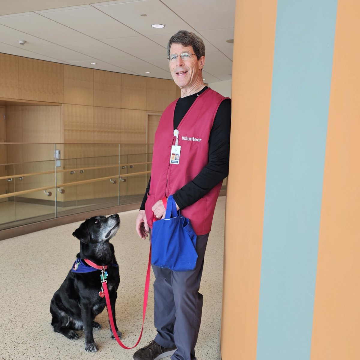 Making young patients laugh is one of the best parts of volunteering for Mike and his therapy dog Stubbs. Every Tuesday at M Health Fairview Masonic Children’s Hospital, the pair bring comfort and a dose of fun for patients, families, and staff. ♥️🐶#NationalVolunteerWeek