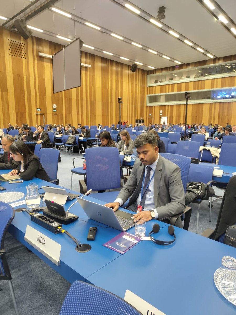 Delegation from @isro & @MEAIndia participated in the #UNCOPUOS Legal Subcommittee meeting & delivered national statements on #spacetraffic #spacedebris, space resource utilisation and other issues. @UNOOSA @MEAIndia