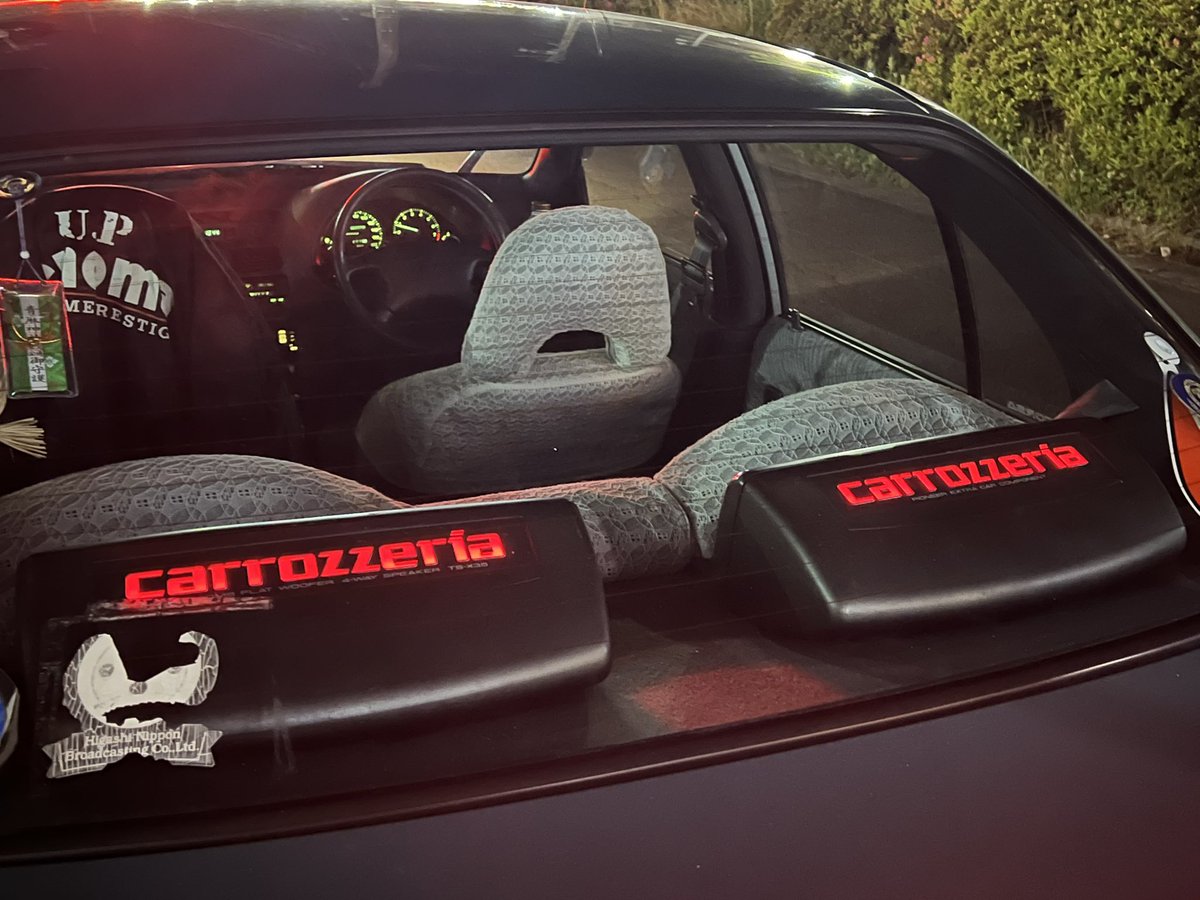 FAKE_TWINCAM's tweet photo. carrozzeria TS-X35 取り付け完了🫰
ブレーキと連動して赤く光ります💯 https://t.co/S33pDcoqwY
