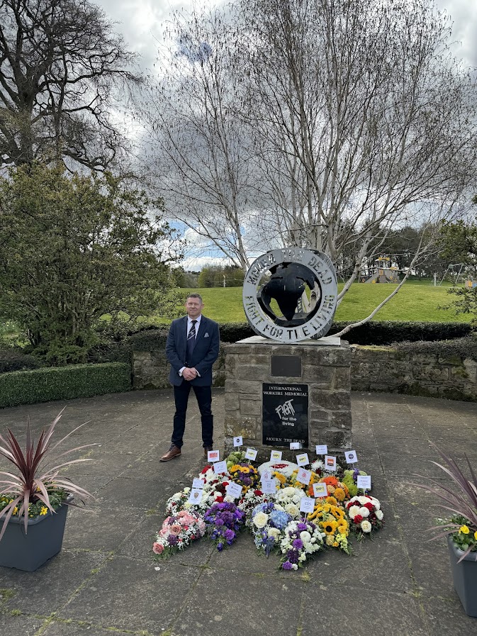 Craig Laird, Bathgate branch laying a wreath at #IWMD24 event in West Lothian