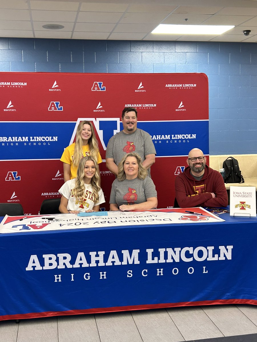 Council Bluffs Abraham Lincoln Lynx (@alhsathletics) on Twitter photo 