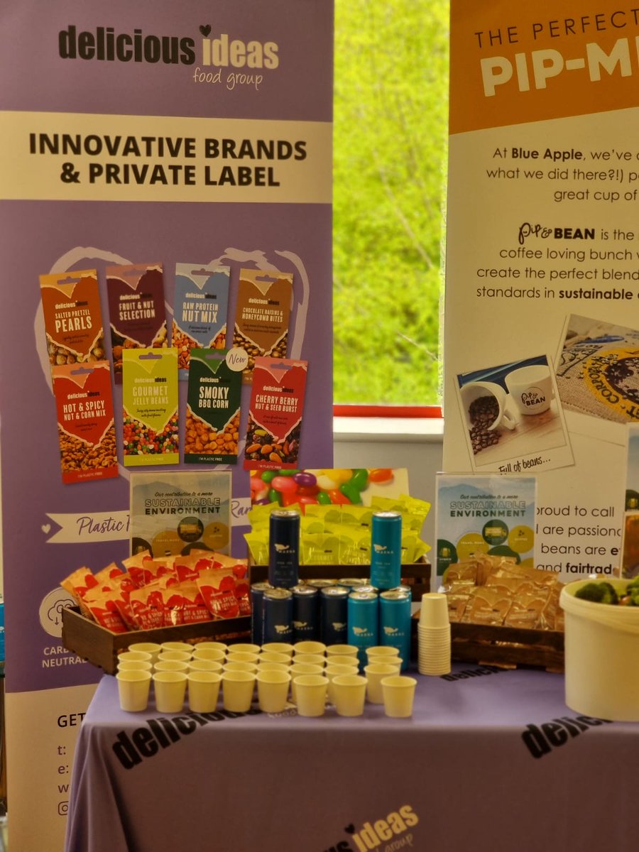 #BlueAppleCatering Event💜

The other day we attended an event all in support of World Earth Day! The event was focused on sustainability, plastic free, food waste and reusable coffee grinds. 🌍🗑️♻️

#marnaicedtea #tonyschocolonely #sustainability #plasticfree #reusable