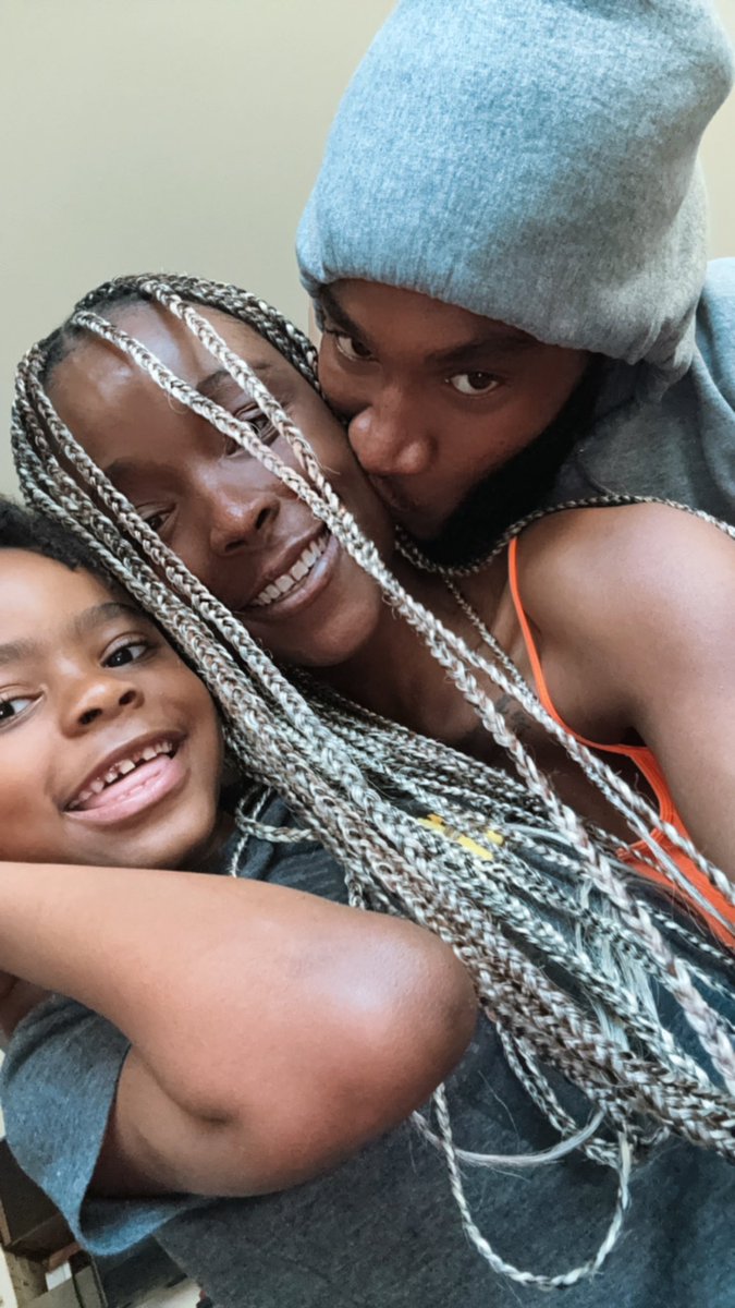 Seductive_Choco's tweet image. Me and Amir be in our own world lmao Kobe included