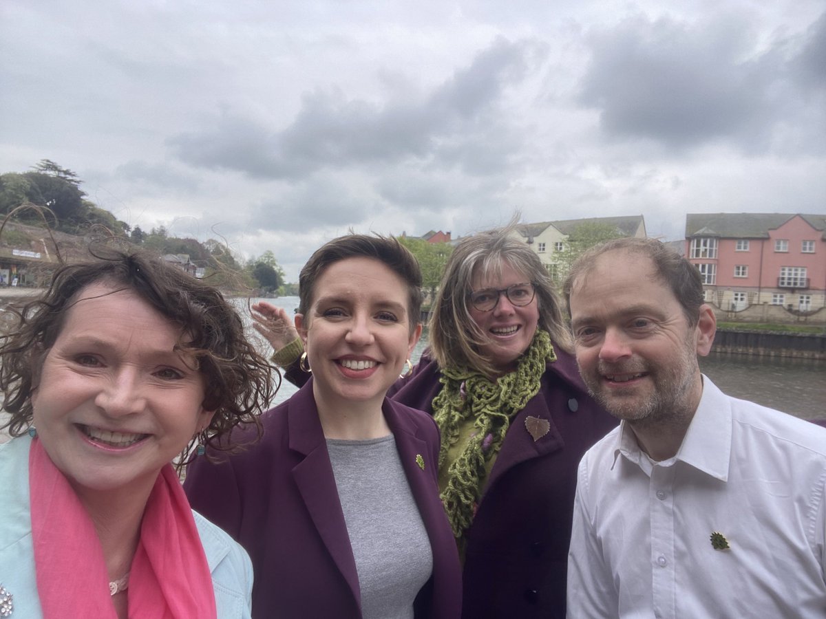 Lovely to see ⁦@carla_denyer⁩ in #Exeter today, and really looking forward to hearing her on #bbcaq tonight. Go Greens!