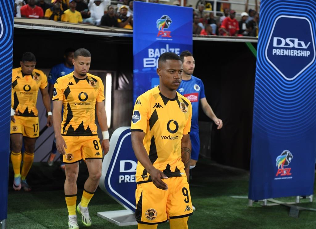 ➡️ Chiefs Dressing Room Clash: What Happened 😵 ➡️ Amakhosi Tensions Rose 🤬 Kaizer Chiefs experienced a moment of tension following their fourth consecutive game without scoring. The Siya crew investigates what happened behind the scenes. MORE: brnw.ch/21wJd1Y