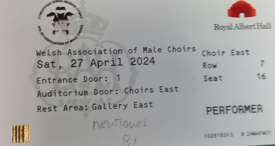 Newtown Male Voice (@newtownmvc) on Twitter photo A quick pitstop on our way to London, where we'll be singing at the <a href="/RoyalAlbertHall/">Royal Albert Hall</a> tomorrow night.
We're all looking forward to a brilliant weekend!
Wish us luck.
ππ πΆπΊπ
<a href="/followers/">γ―γγ―γ</a> A quick pitstop on our way to London, where we'll be singing at the <a href="/RoyalAlbertHall/">Royal Albert Hall</a> tomorrow night.
We're all looking forward to a brilliant weekend!
Wish us luck.
ππ πΆπΊπ
<a href="/followers/">γ―γγ―γ</a>