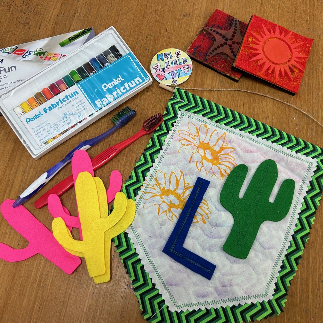 🛠️The DT department are looking forward to welcoming students to the HSLC Family Learning Day tomorrow. In the DT session, students will be using fabric crayons, printing and using the sewing machines to create a fabric door bunting as well as a pin badge or keyring.