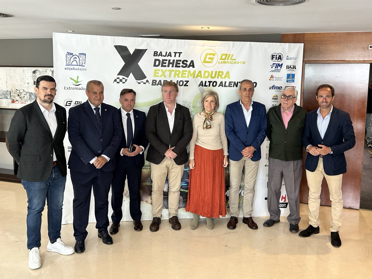La Baja TT Dehesa de Extremadura atraerá a la región a cerca de 3.000 profesionales y aficionados al motor. La prueba recorrerá los días 3 y 4 de mayo una quincena de localidades de la provincia de Badajoz. 🔗 juntaex.es/w/campeonato-a…