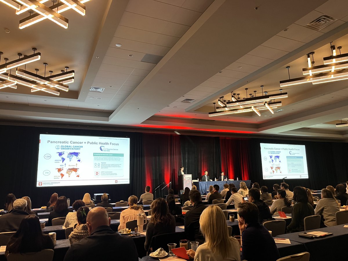 👉Check out Dr. Alex Roch of IU Surgery, who is presenting data on pancreas cancer screening at the @IUGastro and Hepatology Update conference, which is currently taking place! 
📸Don't forget to check out the other event pics rolling in featuring @NZyromski of #IUSurgery