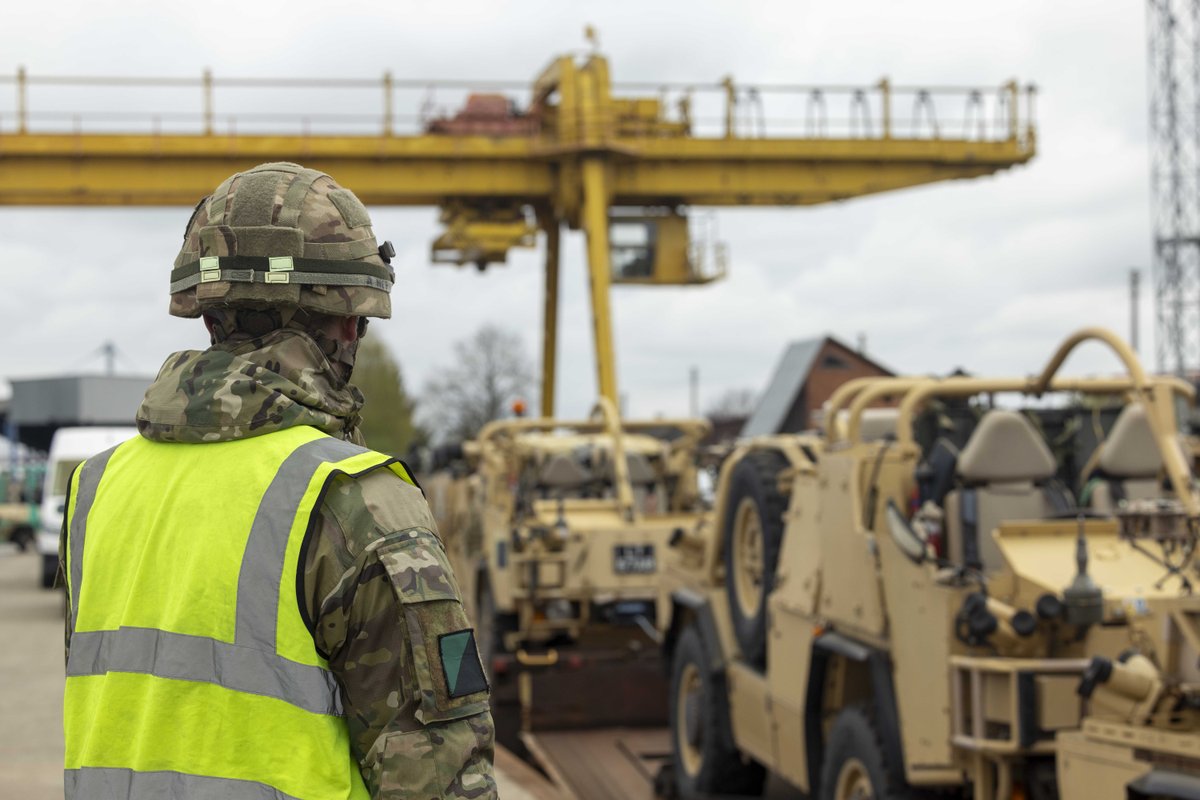 Our Global Response Force has travelled to Estonia by road, rail, sea and air as part of Exercise Steadfast Defender 🪖 'It’s quite a proud thing to understand the scale of what you are involved in.” Read more ⬇️ army.mod.uk/news-and-event… #SteadfastDefender24 #WeAreNATO