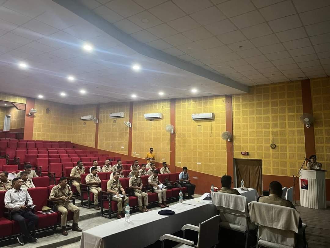 The following points were discussed in the meeting: Case Registered- 137 Case Disposed- 138 CS-97 FR- 41 Total Pending Cases- 509 Conviction- 14 Acquittal- 49 Conviction %- 22.2 @assampolice @DGPAssamPolice @gpsinghips