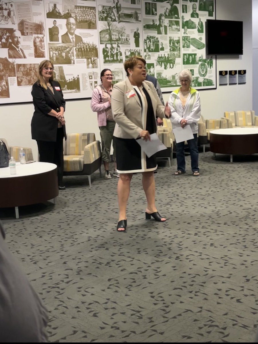 Today, the Ottawa Chamber of Commerce hosted the Chamber Coffee and introduced our AD Janet Eaton-Smith to the community! A warm welcome for our AD #BraveNation