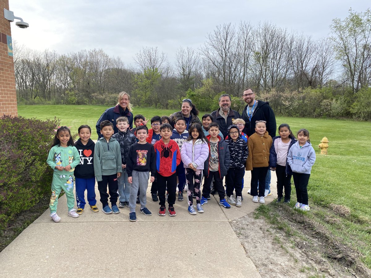 Sarah Burnett, Ed.D. (@sarahburnett912) on Twitter photo Thank you Mayor Pineda for attending our <a href="/WeGoD33/">West Chicago D33</a> Wellness Walk today at Currier Elementary! <a href="/MrHugelier/">Anthony Hugelier</a> <a href="/getz_mrs/">Carmela Getz</a> <a href="/TrejoCarbajal/">Gloria Carbajal-Trejo, Ed.D</a> <a href="/MsLeaDeLuca/">Lea DeLuca</a> <a href="/Barros4Teaching/">Kellie Barros</a> Thank you Mayor Pineda for attending our <a href="/WeGoD33/">West Chicago D33</a> Wellness Walk today at Currier Elementary! <a href="/MrHugelier/">Anthony Hugelier</a> <a href="/getz_mrs/">Carmela Getz</a> <a href="/TrejoCarbajal/">Gloria Carbajal-Trejo, Ed.D</a> <a href="/MsLeaDeLuca/">Lea DeLuca</a> <a href="/Barros4Teaching/">Kellie Barros</a>
