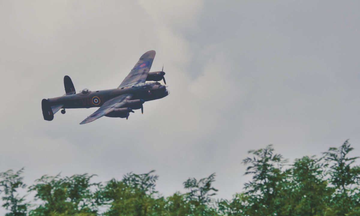 ✈️ FLYPAST DATES ANNOUNCED ✈️ Enjoy a family day out @bletchleypark and relax in one of their deckchairs on the lawn this Summer, as you enjoy iconic aircraft flying past the Home of the Codebreakers. Get all the dates and aircraft information here: destinationmiltonkeynes.co.uk/news/2024-flyp…