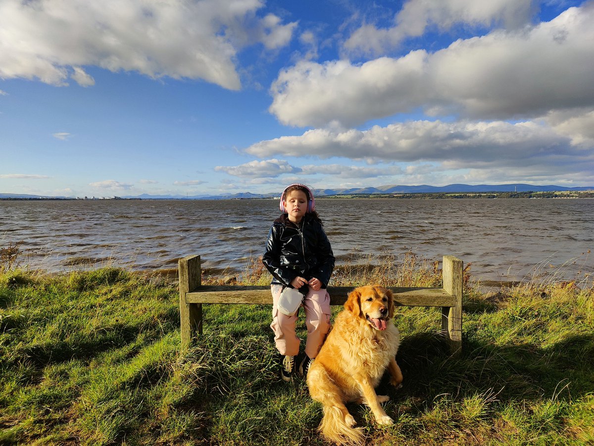 Congratulations to Grace from Falkirk, who recently won a creative writing competition hosted for the first time by RNIB to mark World Book Day! Read the full story on the @ScotNational website: thenational.scot/news/24280471.…