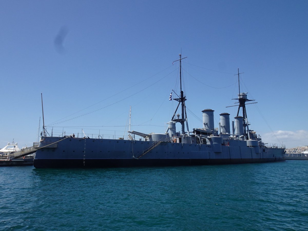SeasSerenity's tweet photo. 記念艦 Georgio Averof
1911年竣工の装甲巡洋艦。
脇のでかい砲が格好いい(^^) https://t.co/xACLQPOG0N